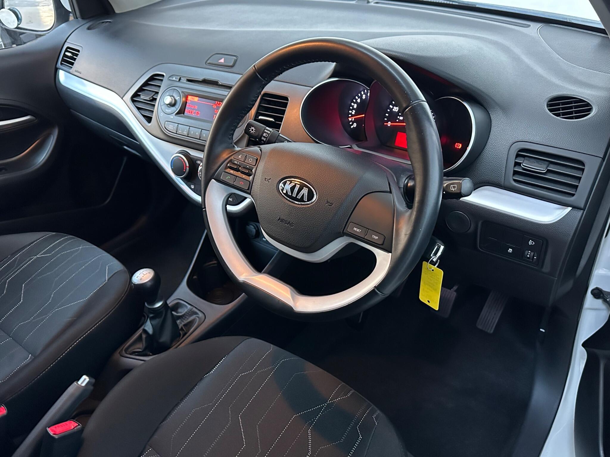 Kia Picanto - Image 4