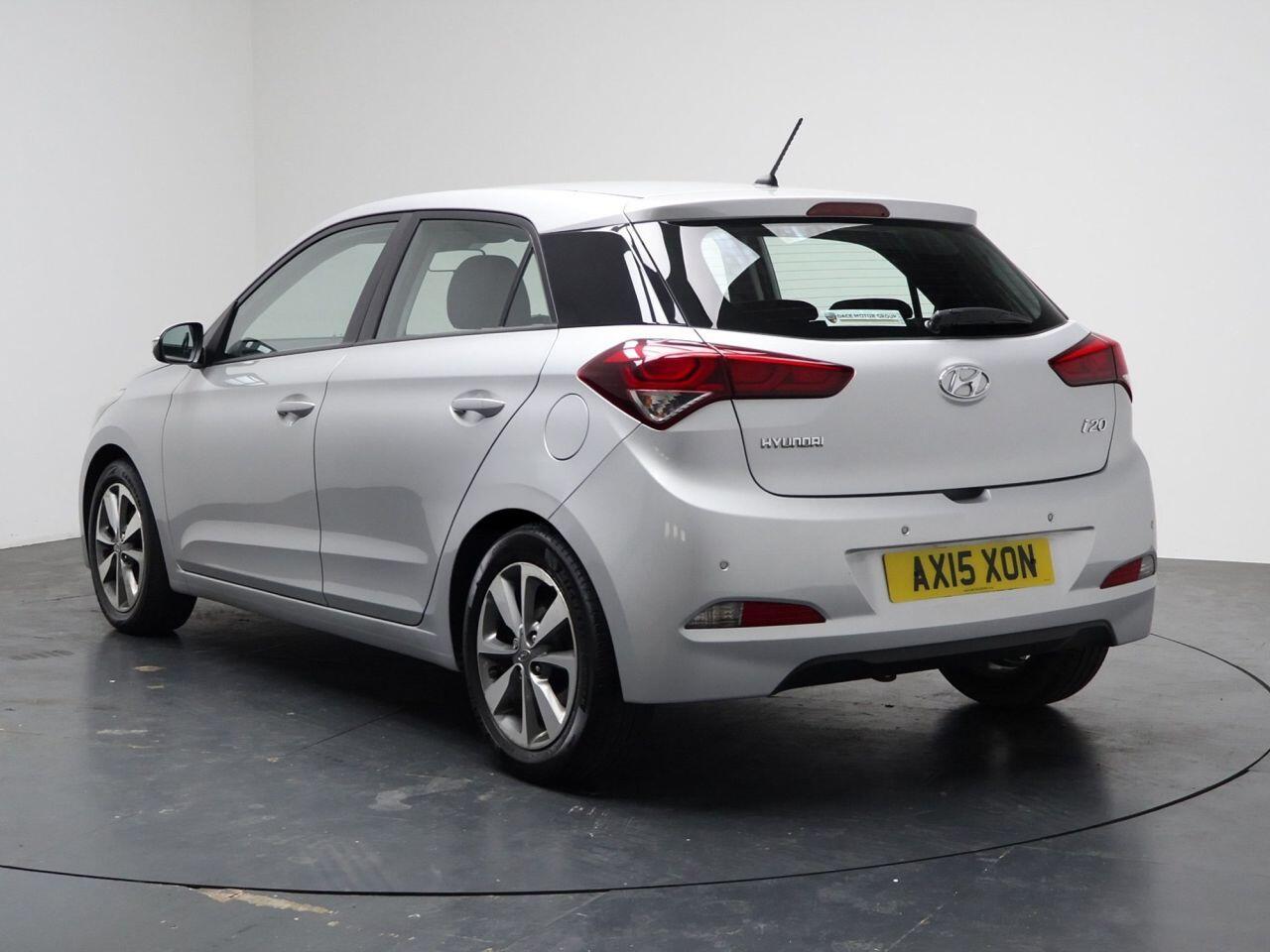 Hyundai i20 - Image 9