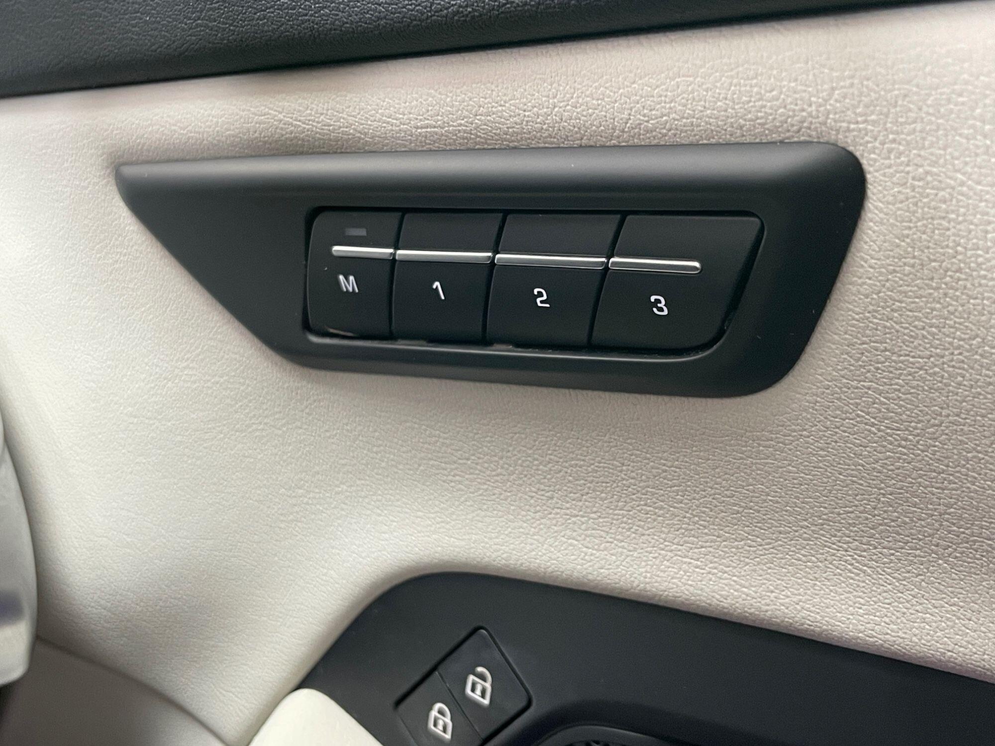 Jaguar E-Pace - Image 49