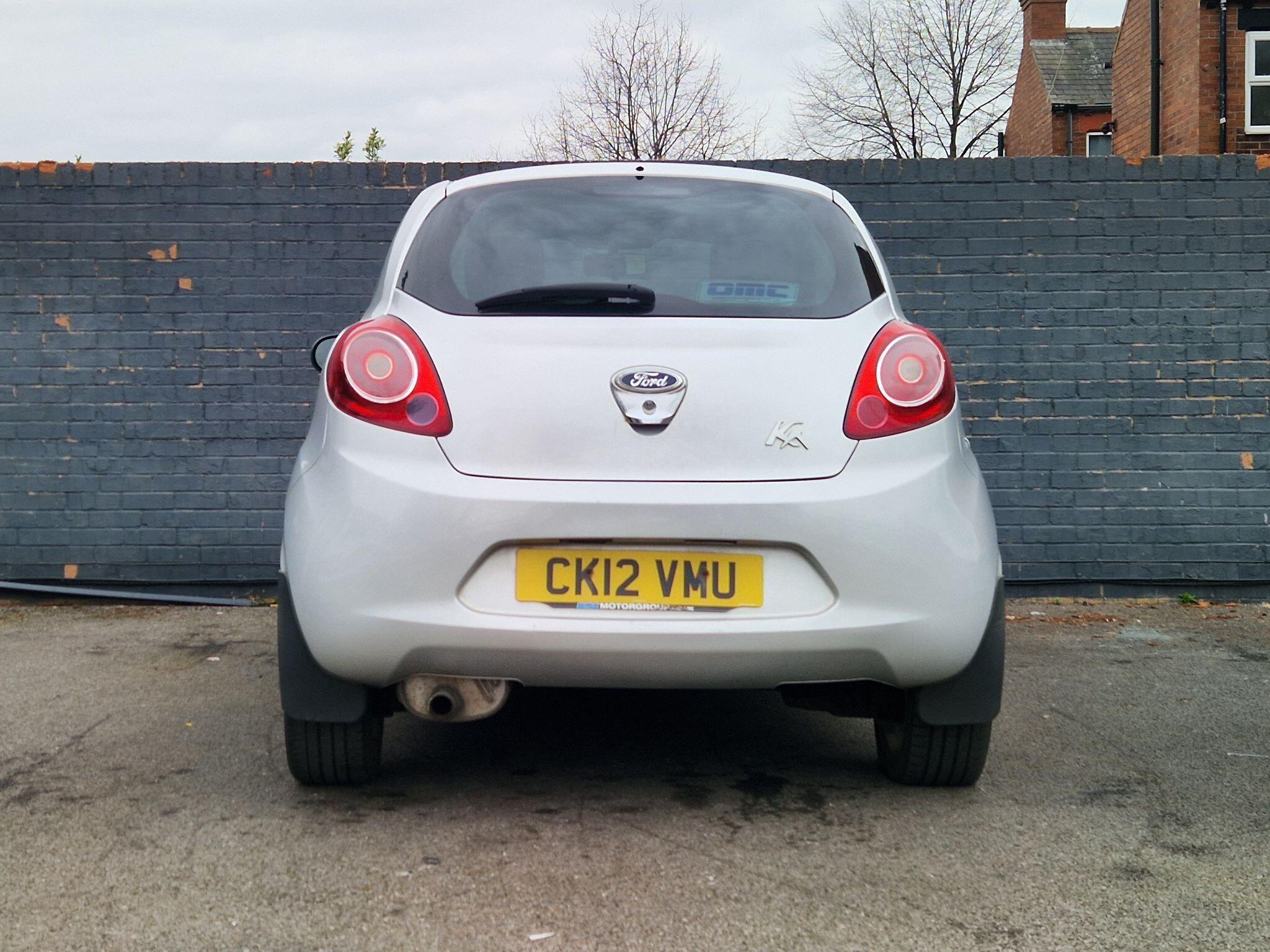 Ford KA - Image 24