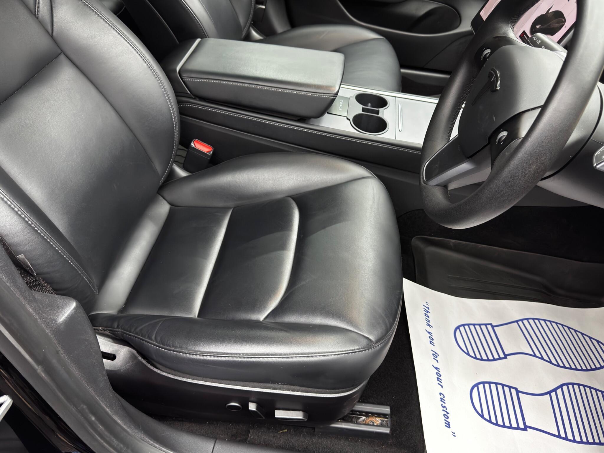 Tesla Model 3 - Image 13