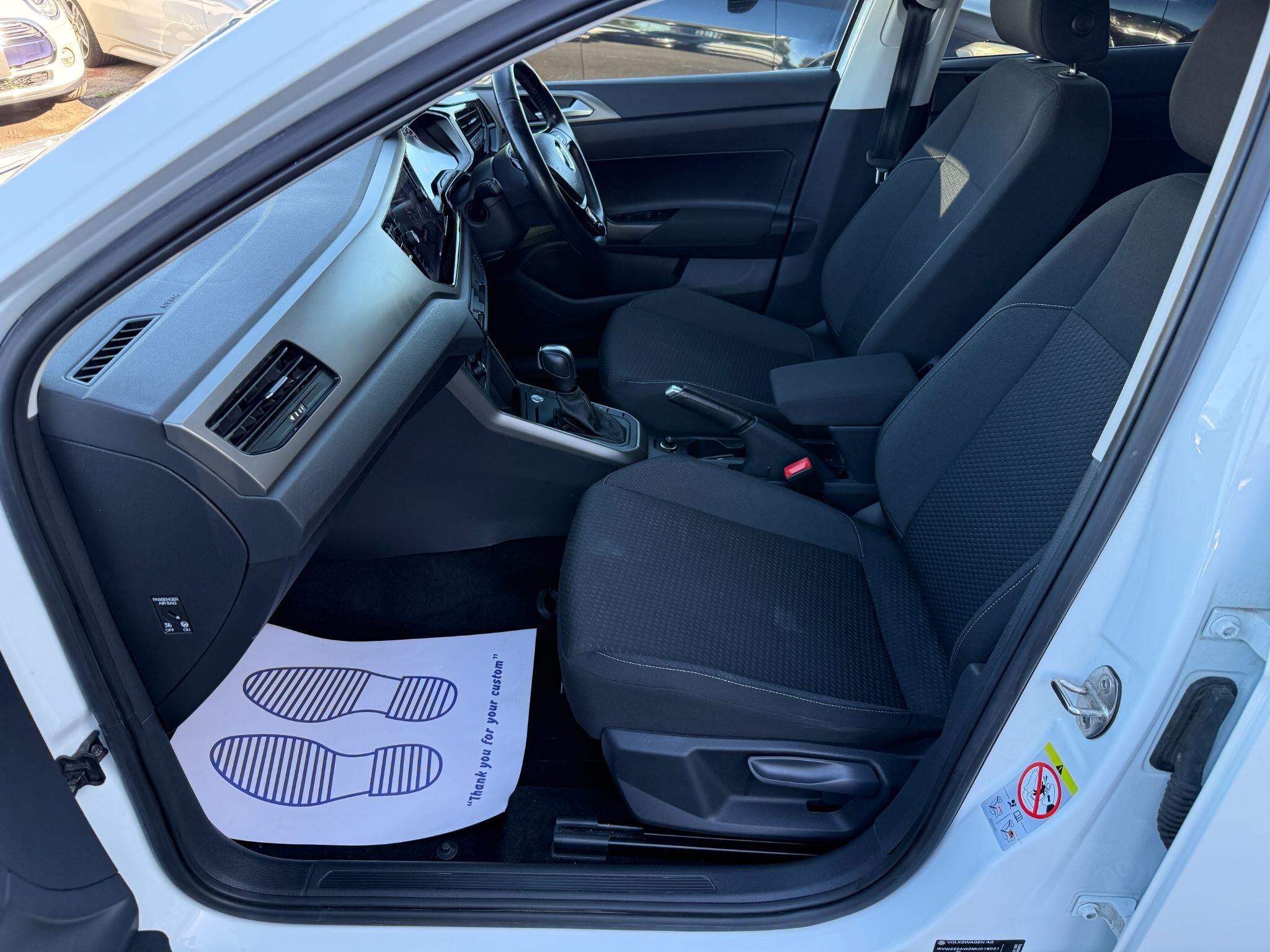Volkswagen Polo - Image 30