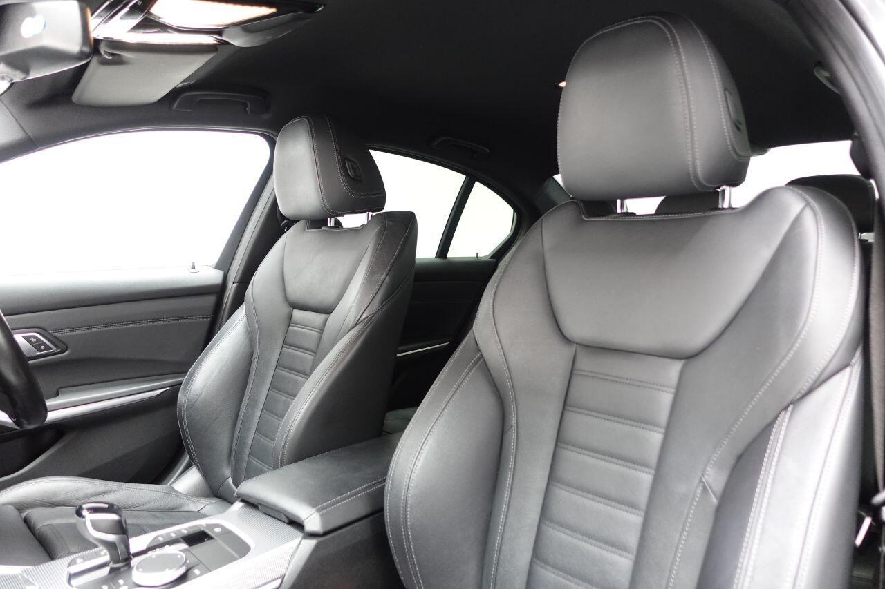 BMW 3 Series - Image 12