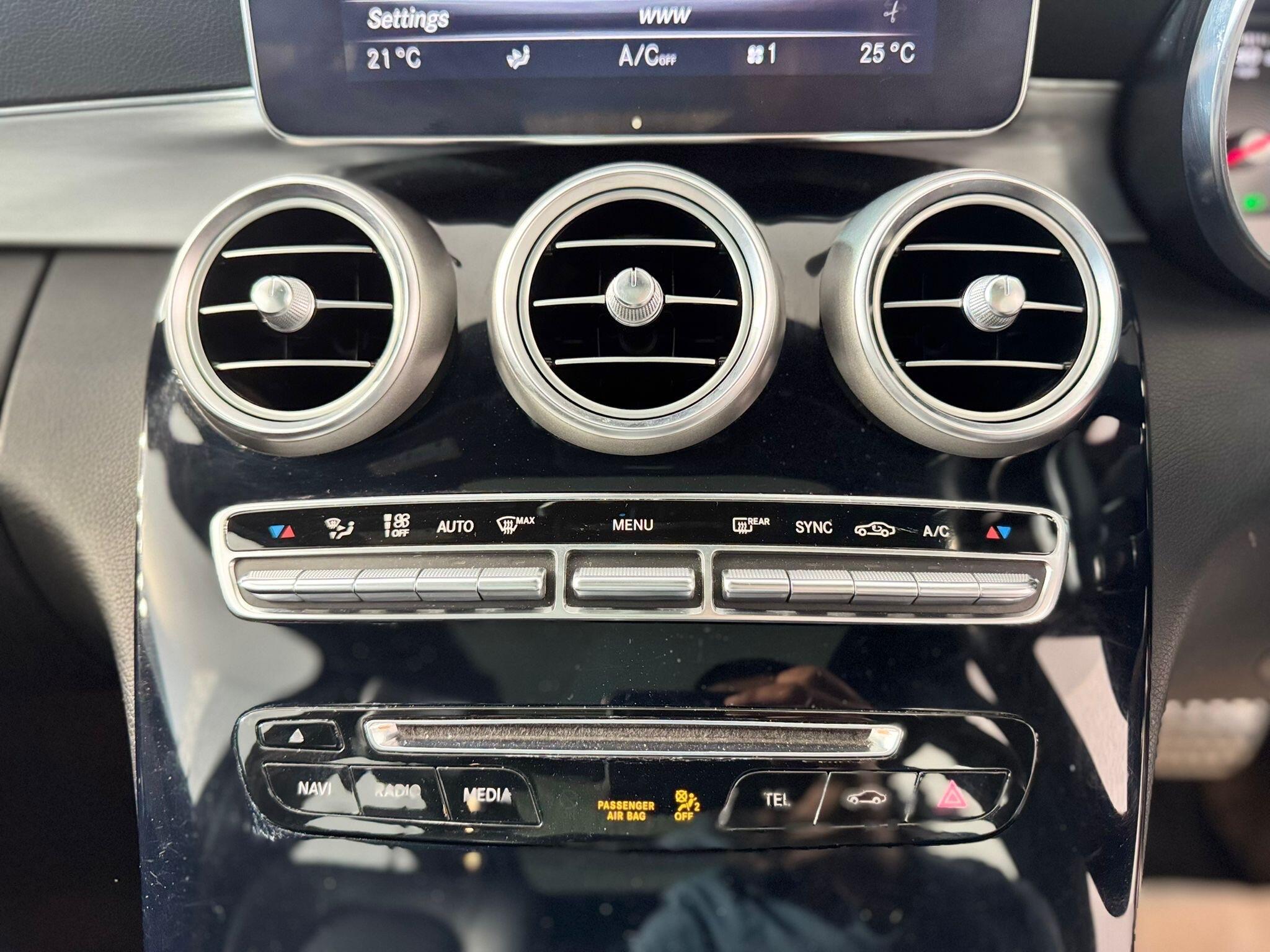 Mercedes C Class - Image 35