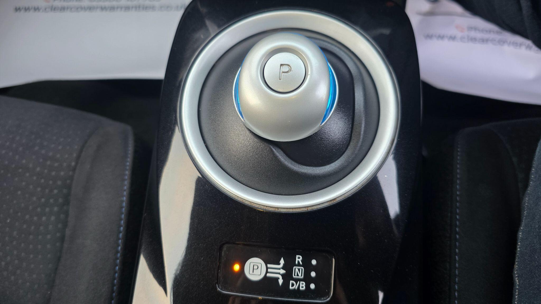 Nissan Leaf - Image 34