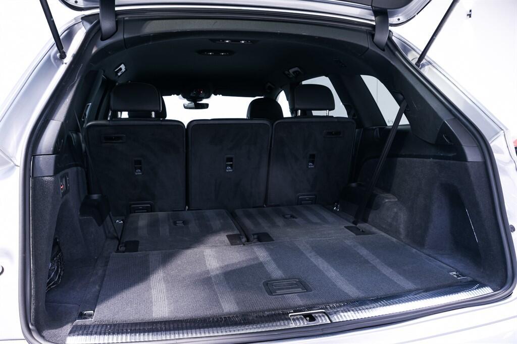 Audi Q7 - Image 31