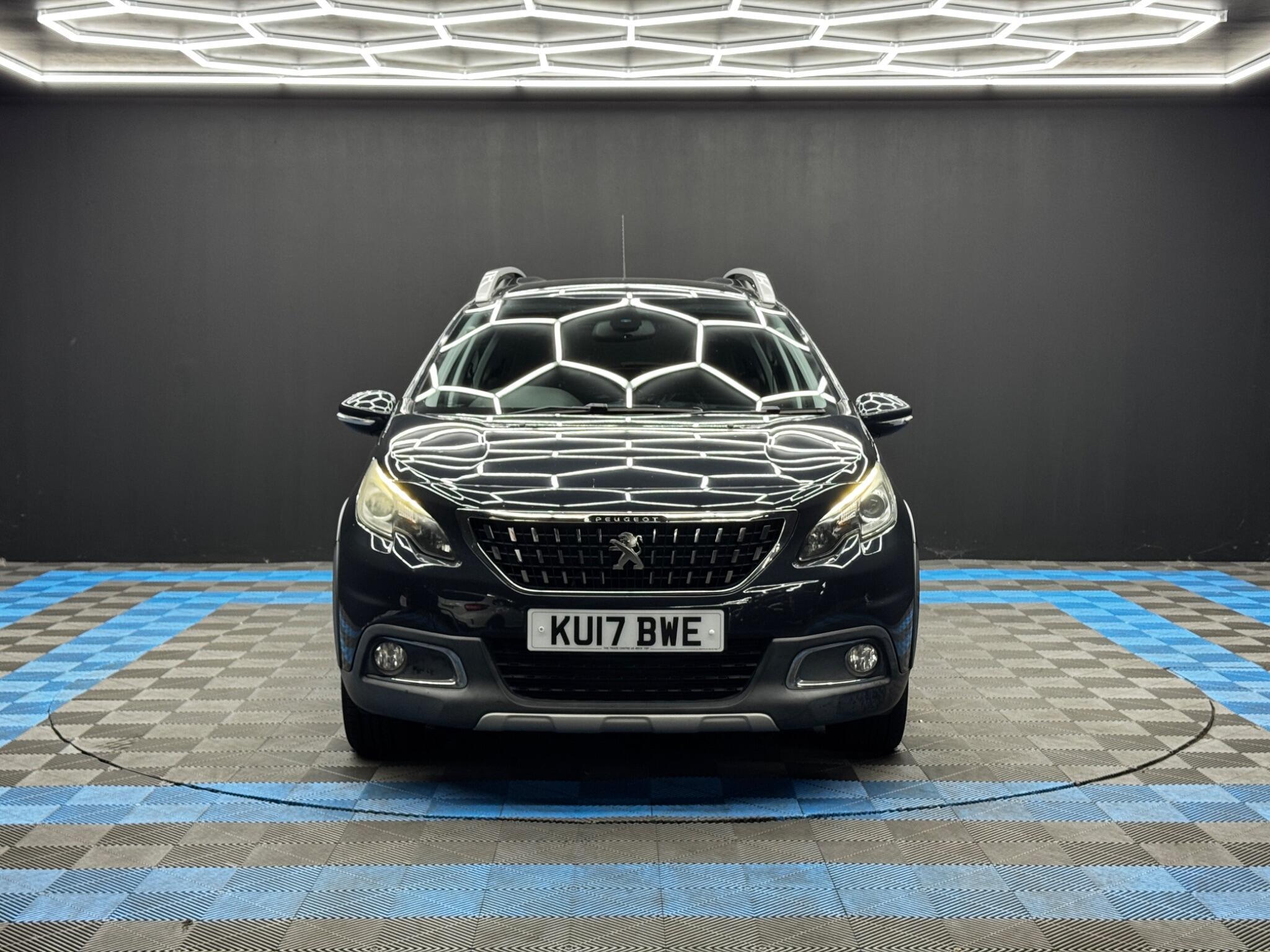 Peugeot 2008 - Image 2