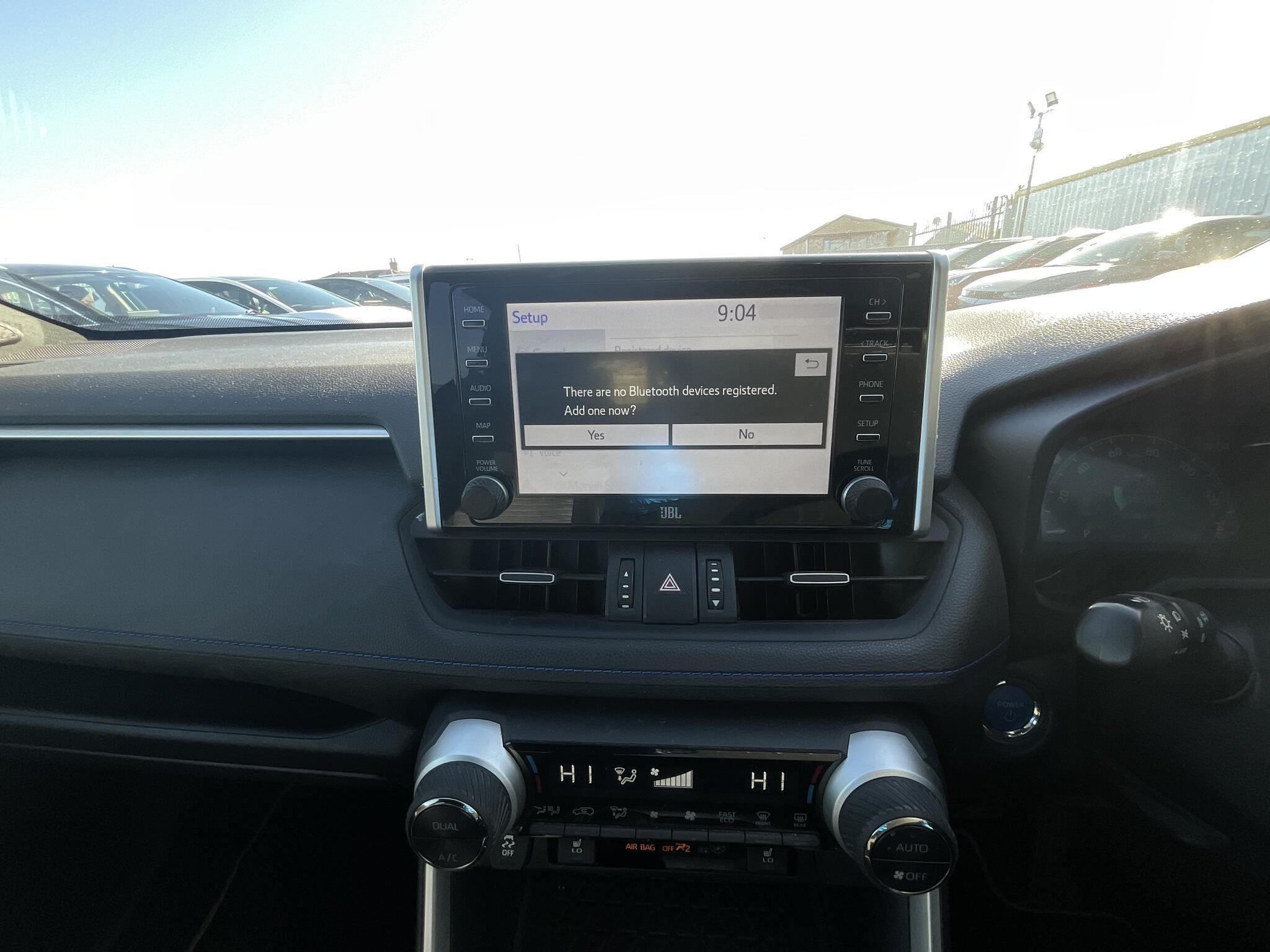 Toyota RAV4 - Image 11