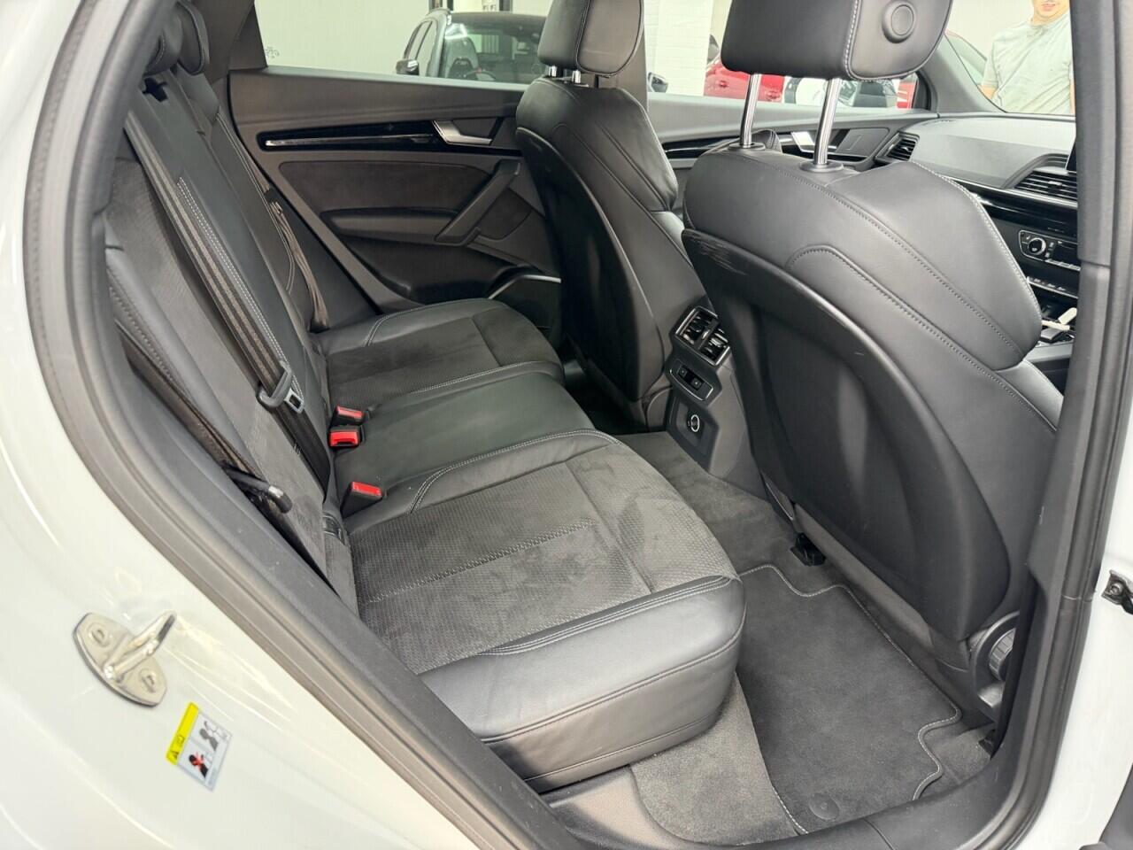 Audi Q5 - Image 18