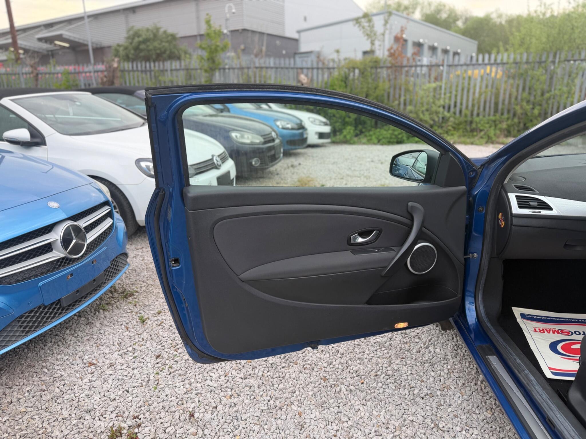 Renault Megane - Image 10