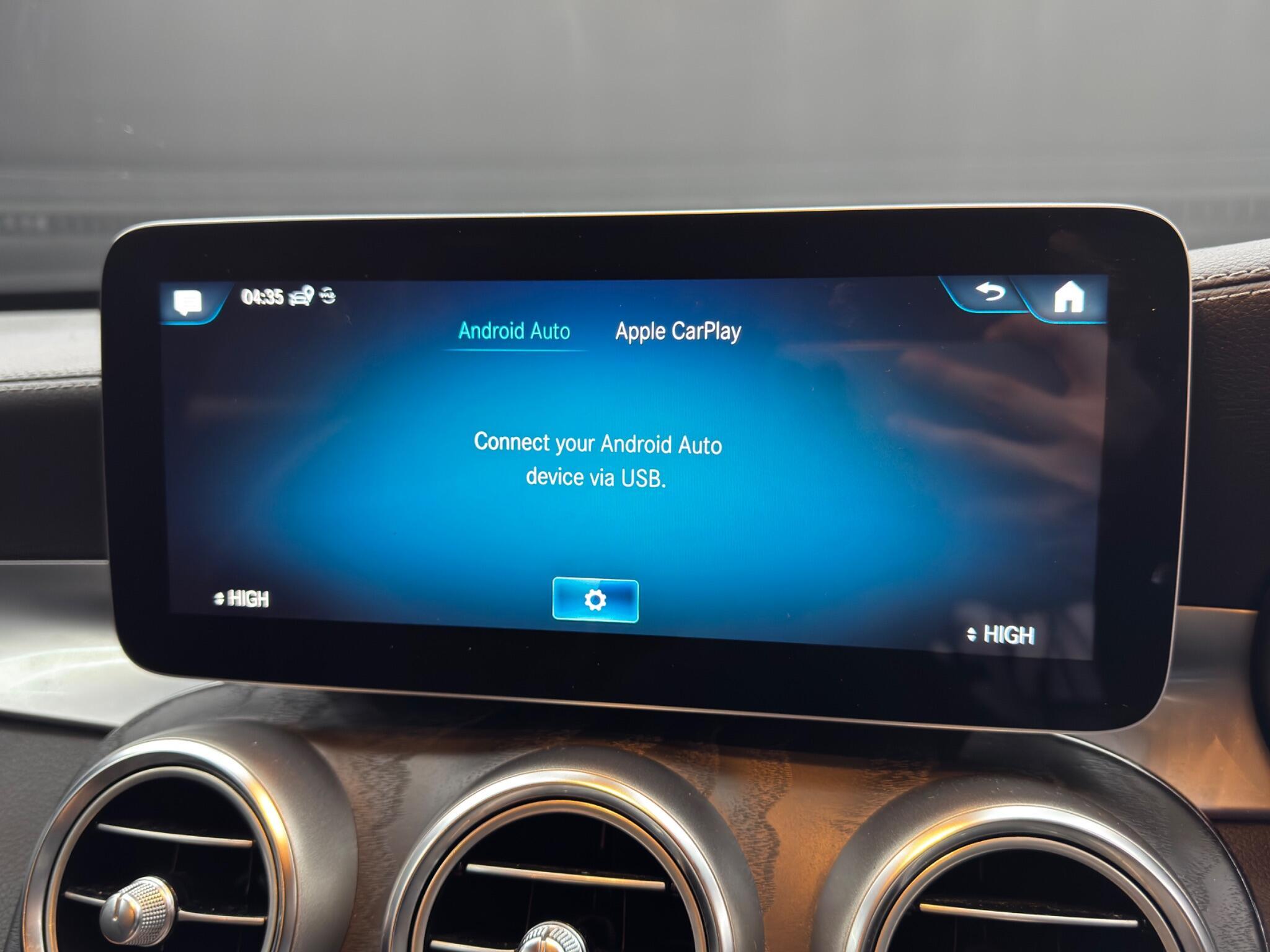 Mercedes GLC - Image 36