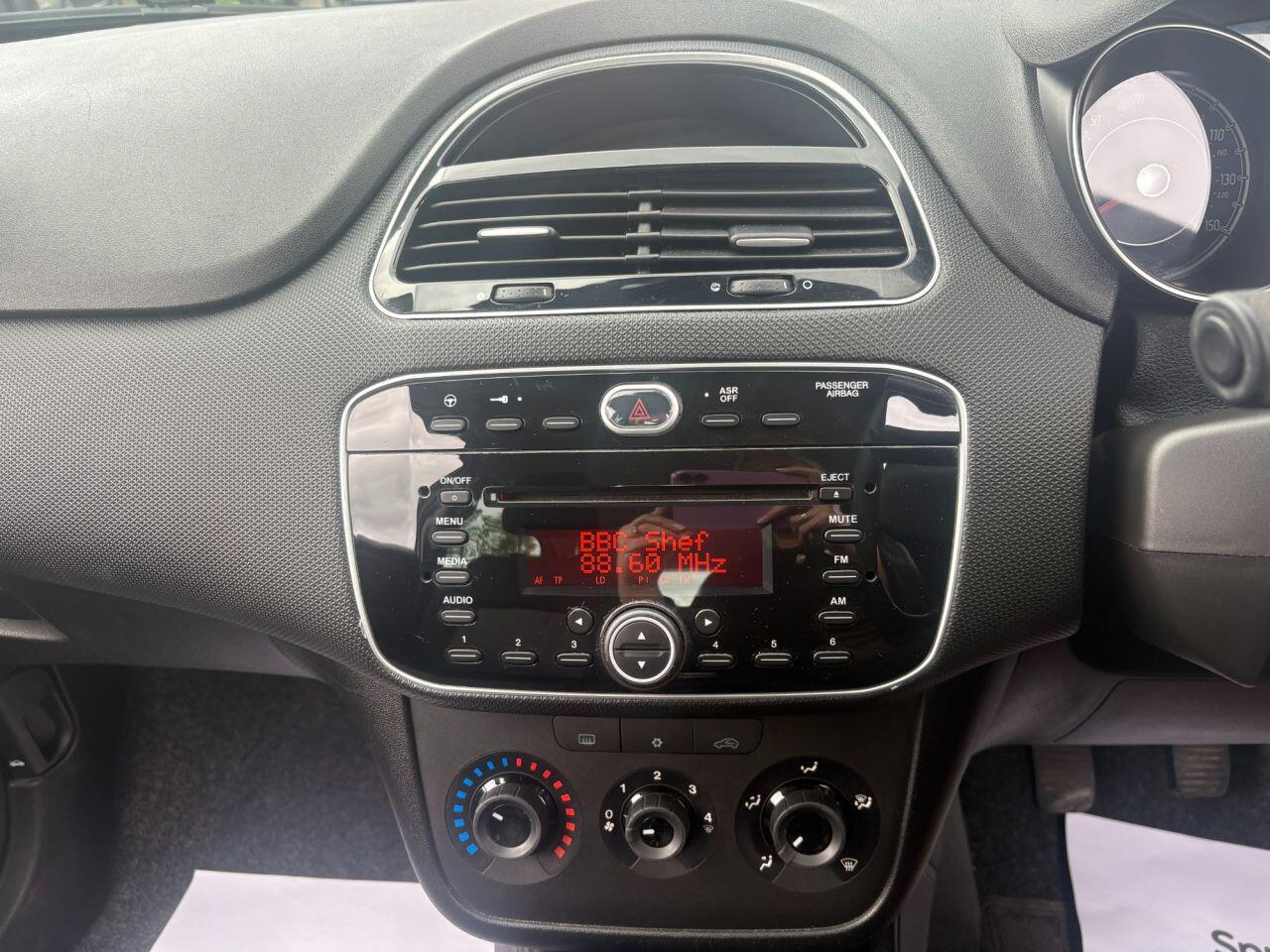 Fiat Punto - Image 14
