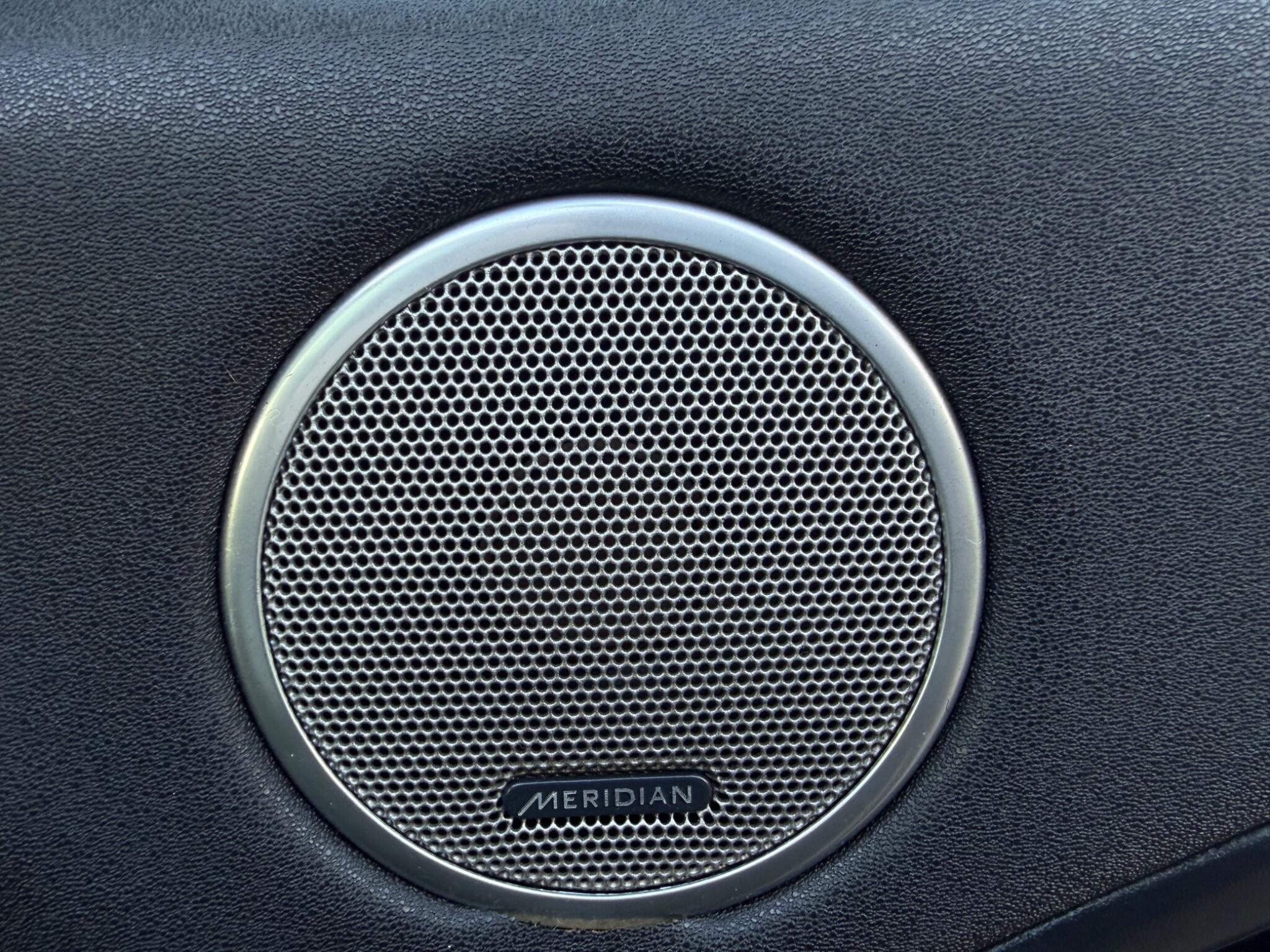 Land Rover Range Rover Evoque - Image 33