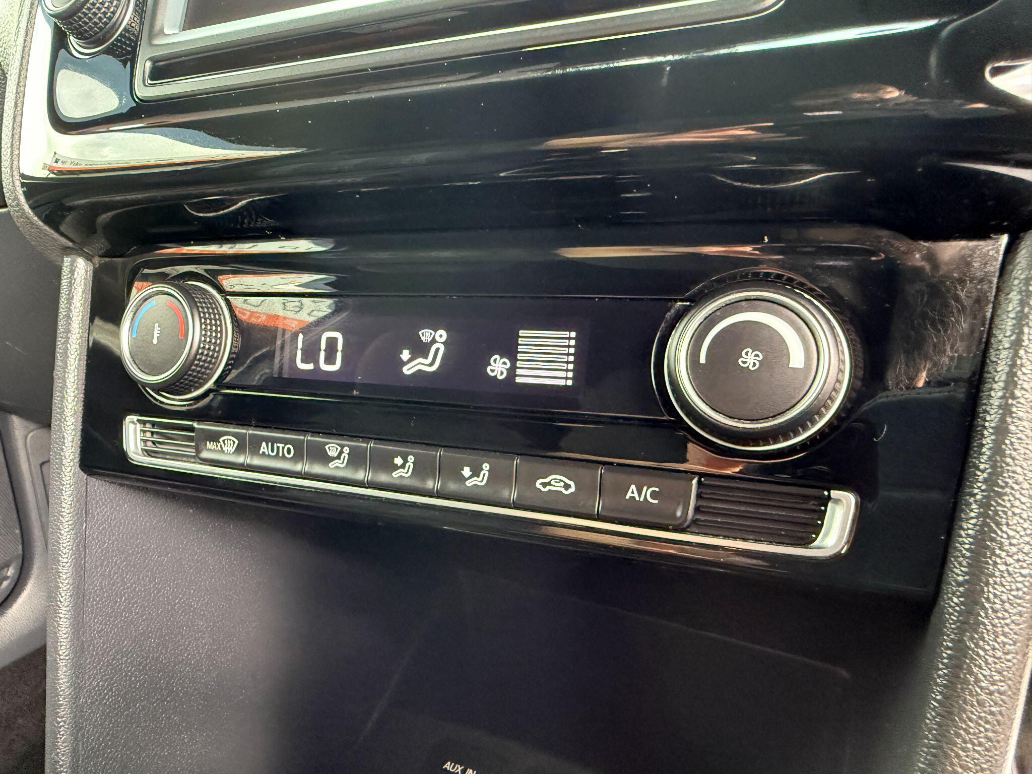 Volkswagen Polo - Image 50