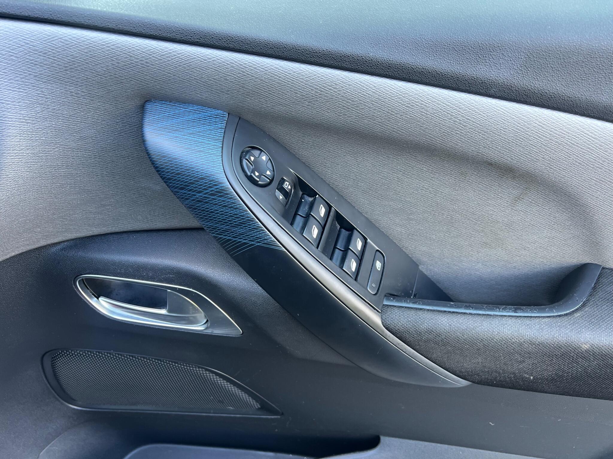 Citroen Grand C4 Picasso - Image 24