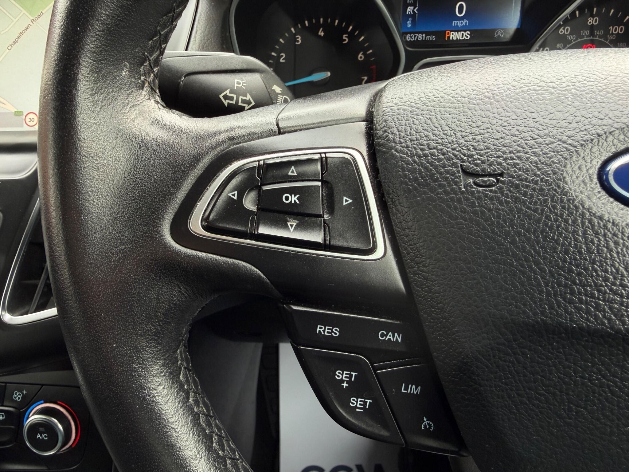 Ford Focus - Image 46