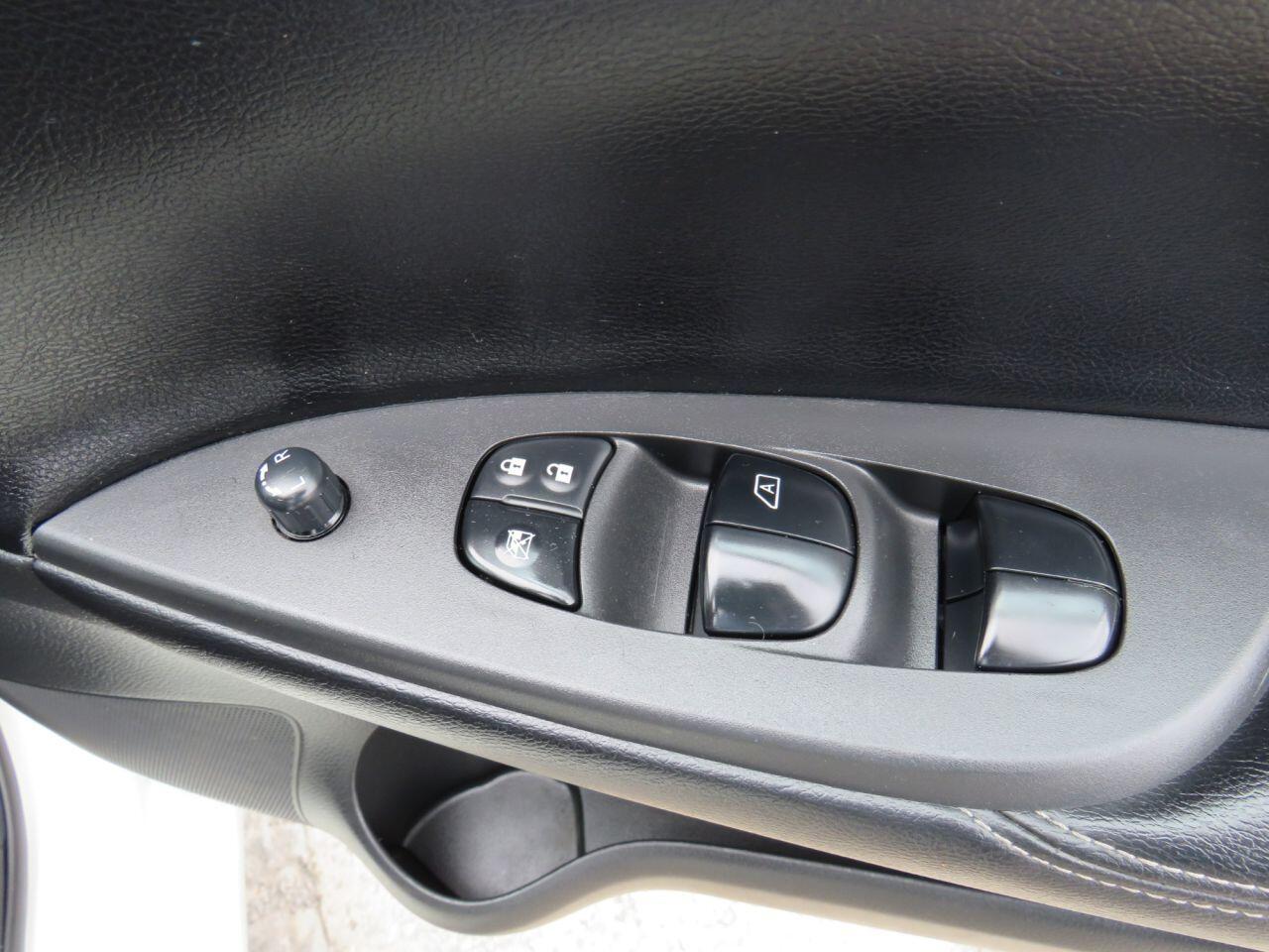 Nissan Pulsar - Image 20