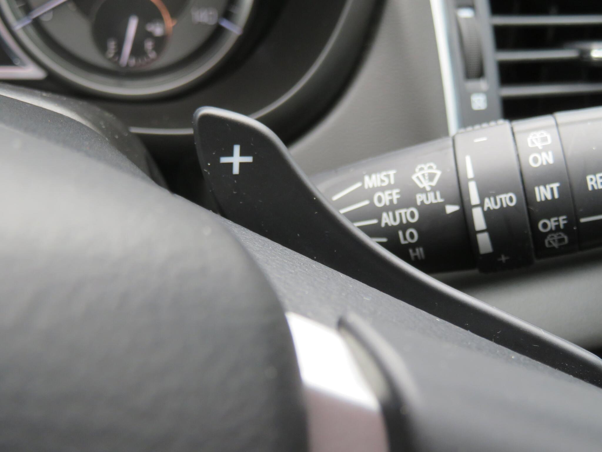 Suzuki S-Cross - Image 19