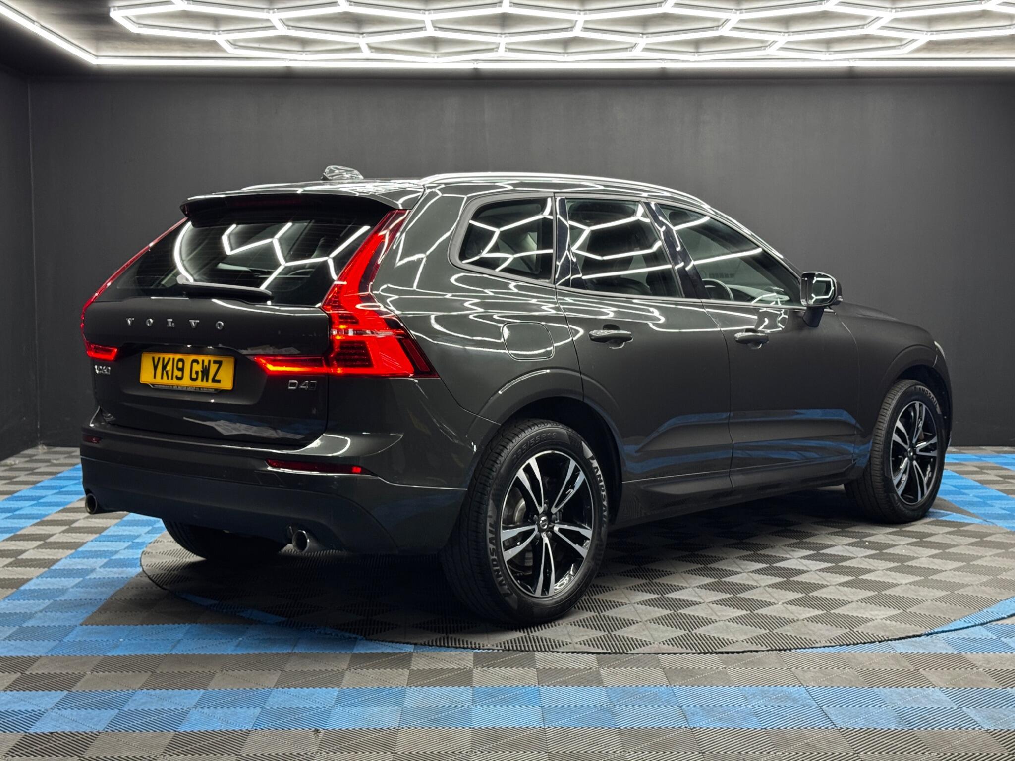 Volvo XC60 - Image 5