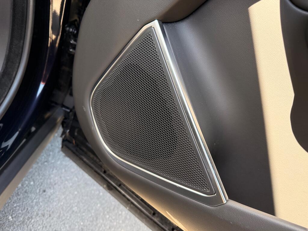 Jaguar F-Pace - Image 32