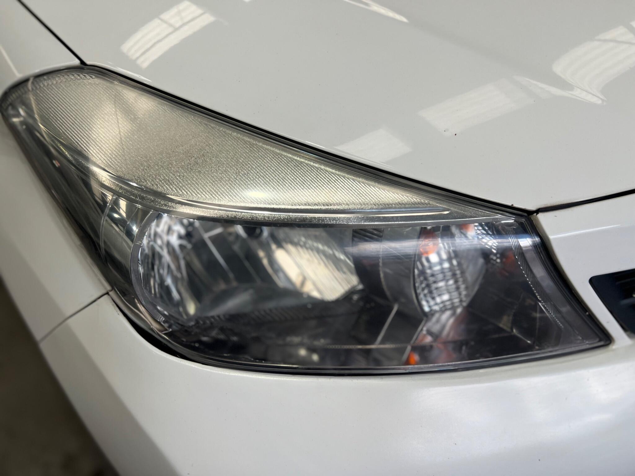 Toyota Yaris - Image 11