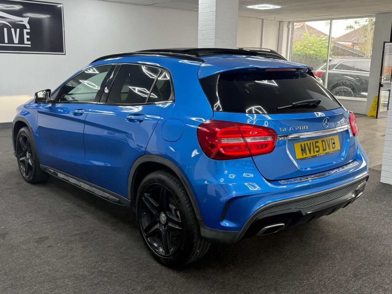 Mercedes-benz GLA - Image 8
