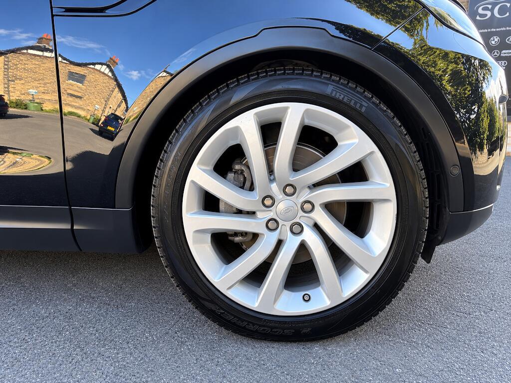 Land Rover Discovery - Image 13