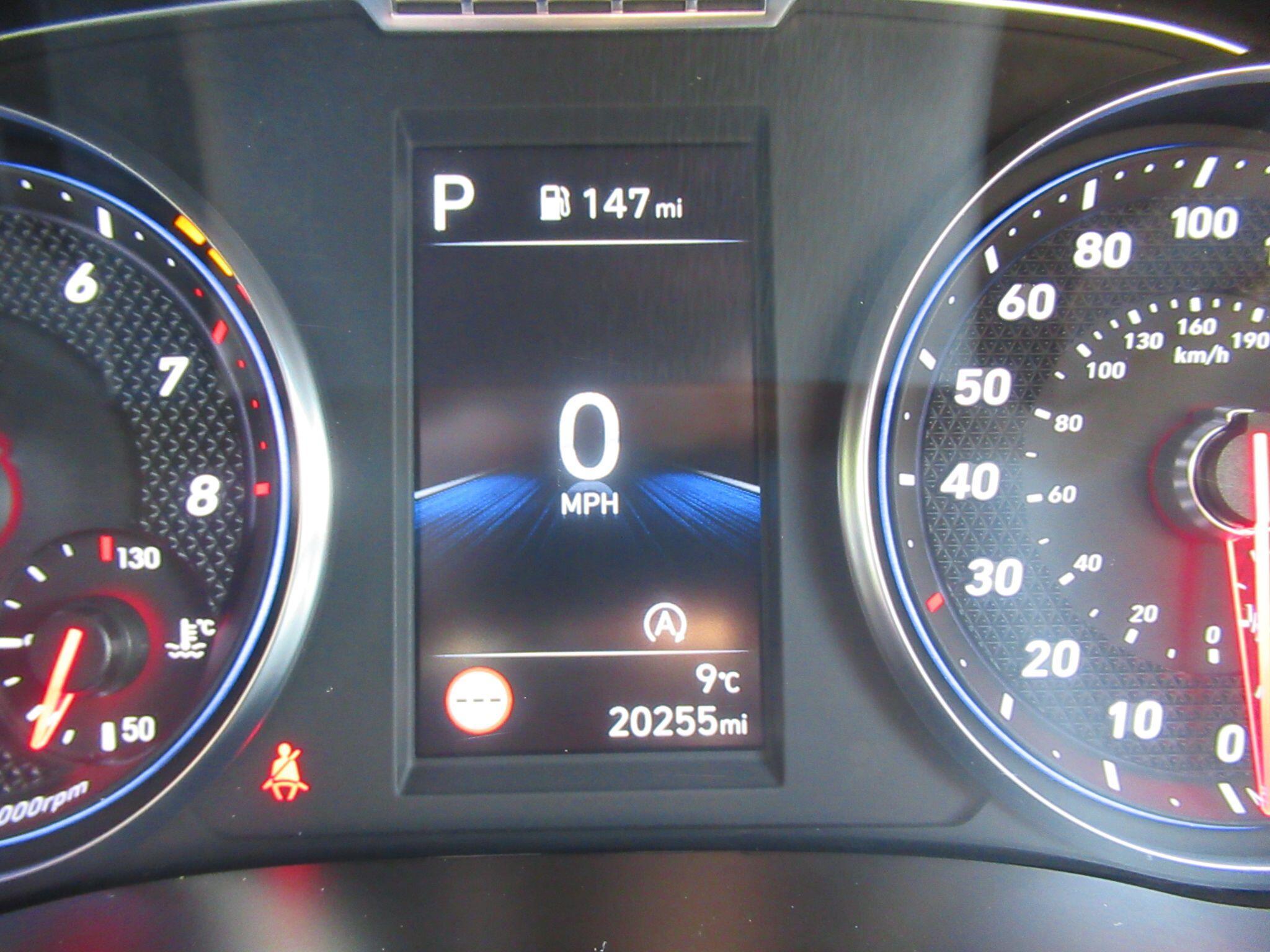 Hyundai i30 - Image 30