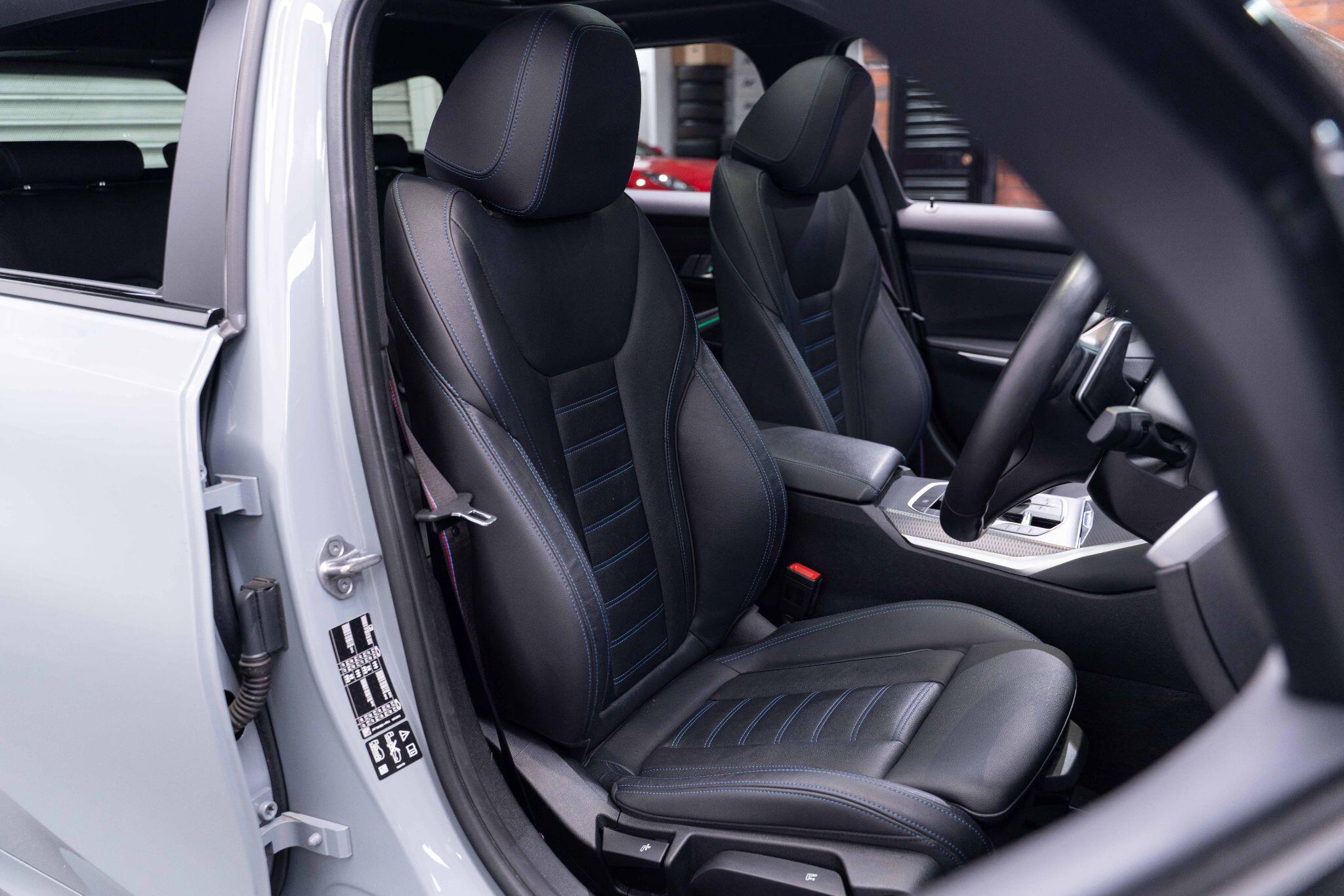 BMW 3 Series - Image 12