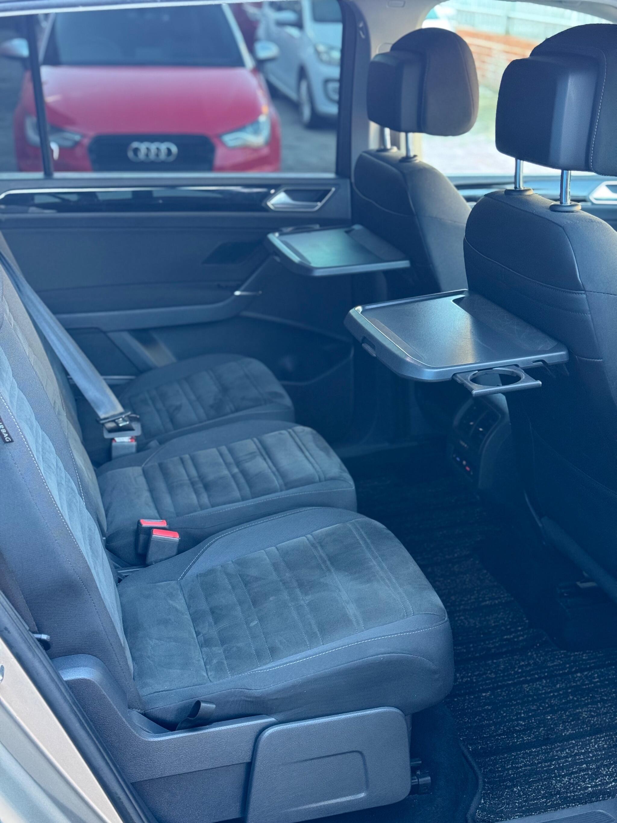 Volkswagen Touran - Image 37