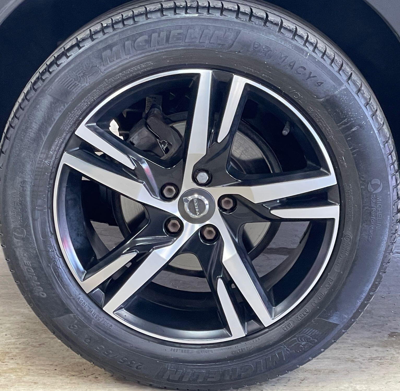 Volvo XC40 - Image 18