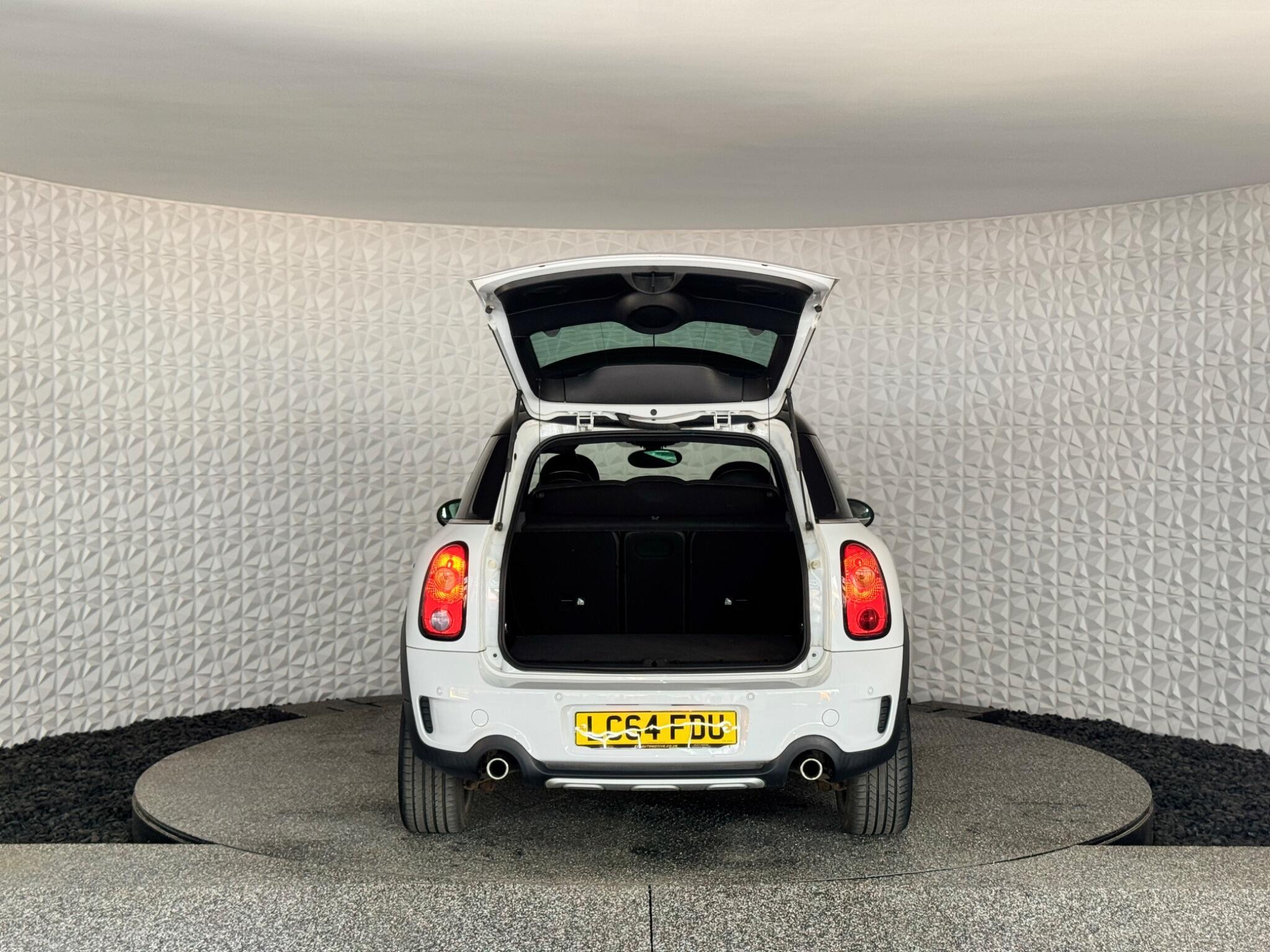 MINI Countryman - Image 15