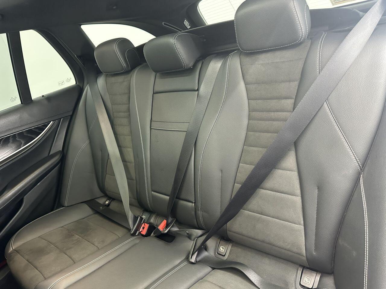 Mercedes-benz E-CLASS - Image 13