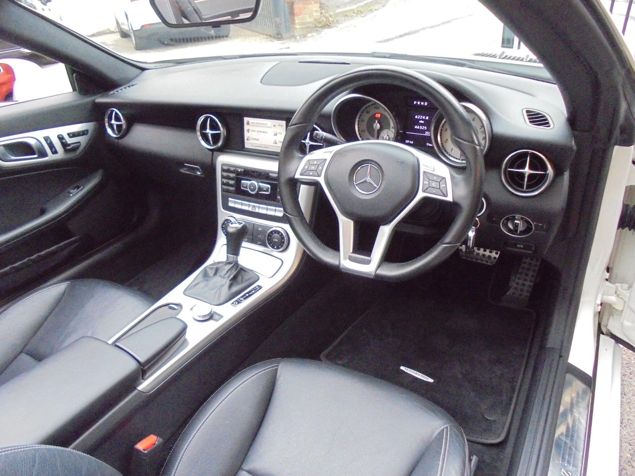 Mercedes SLK - Image 15