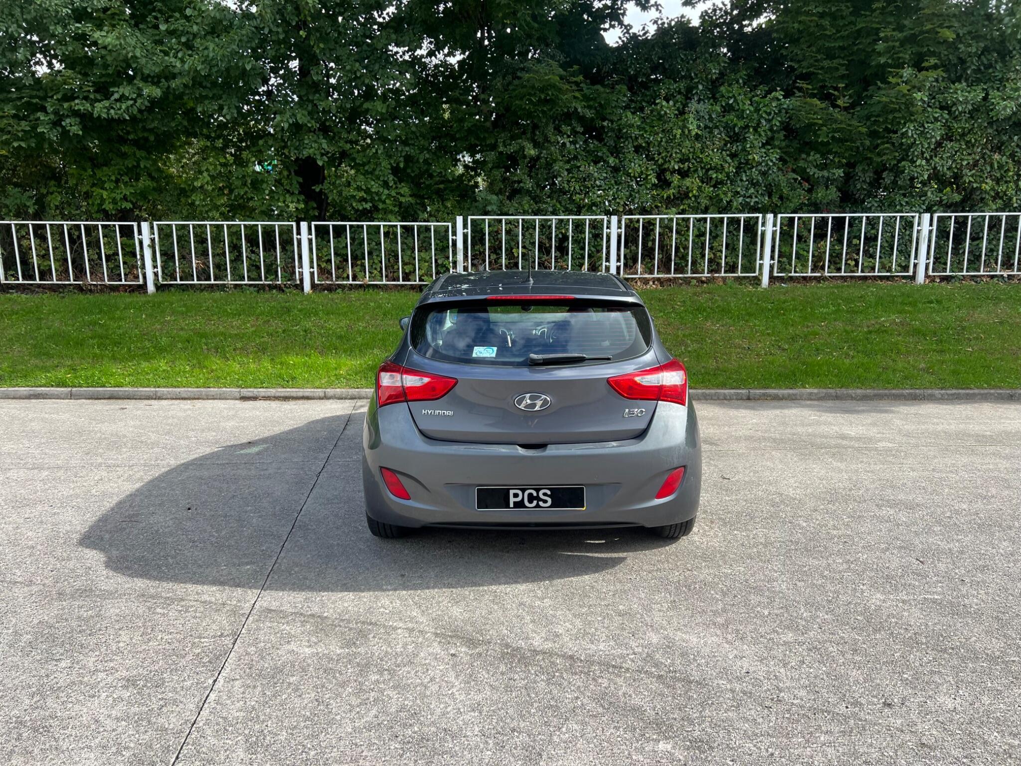 Hyundai i30 - Image 8