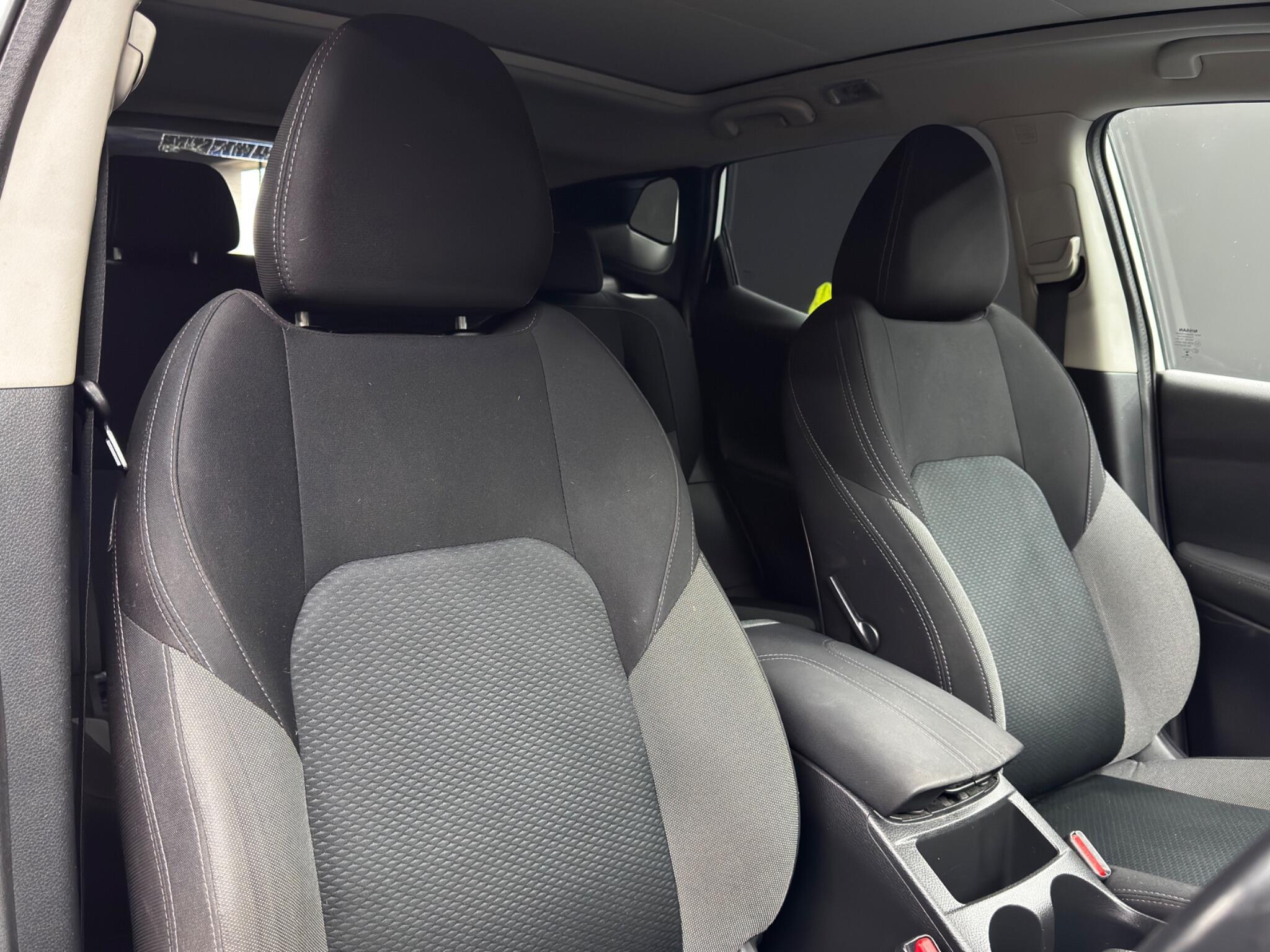 Nissan Qashqai - Image 12