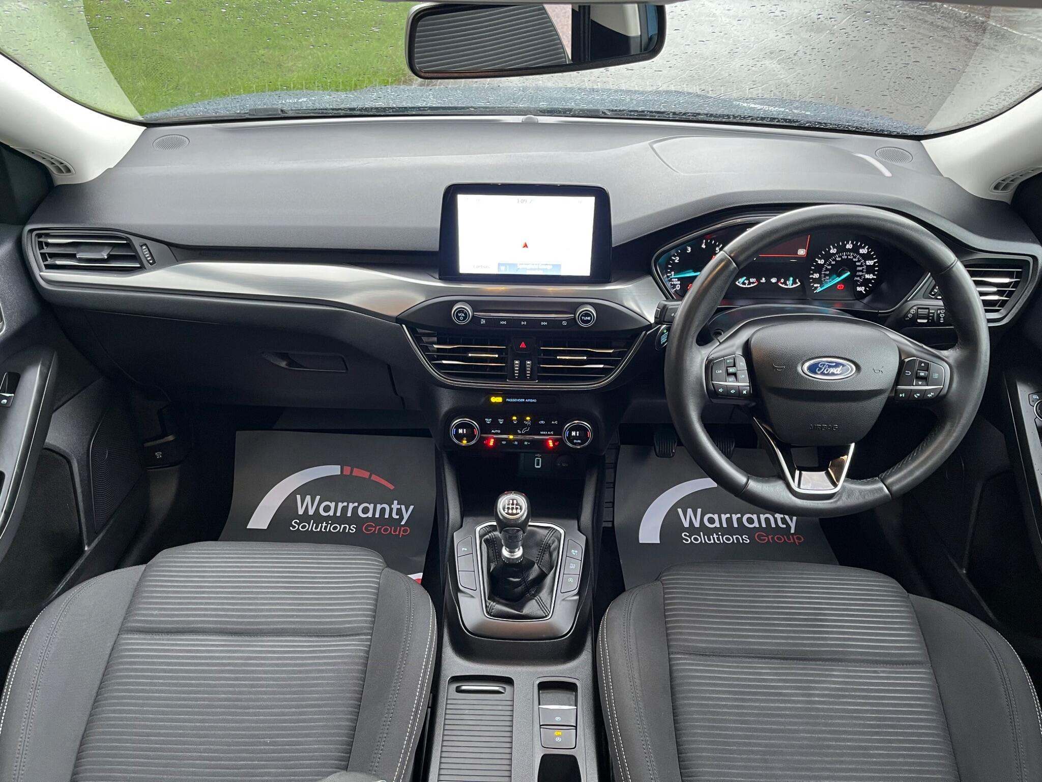 Ford Focus - Image 4