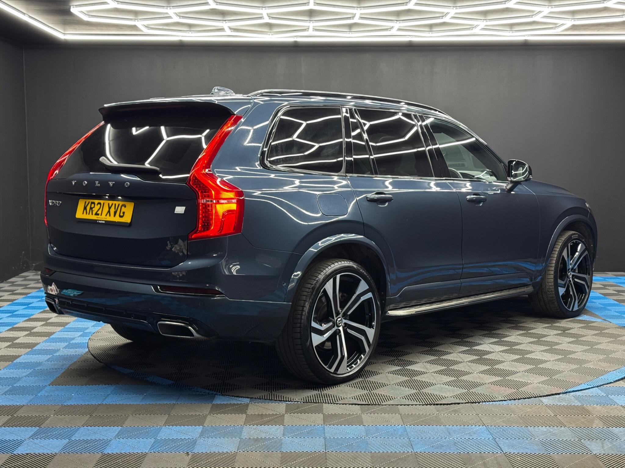 Volvo XC90 - Image 5