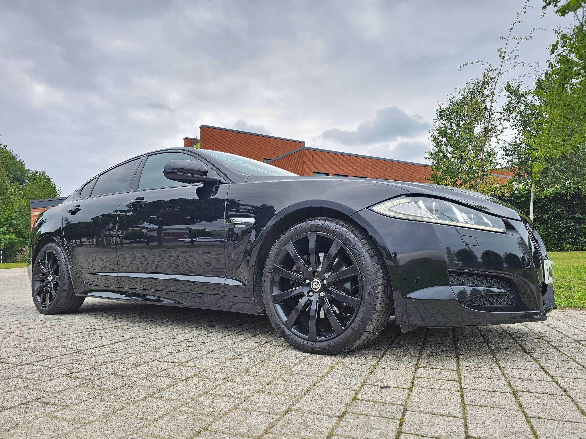 Jaguar XF - Image 4