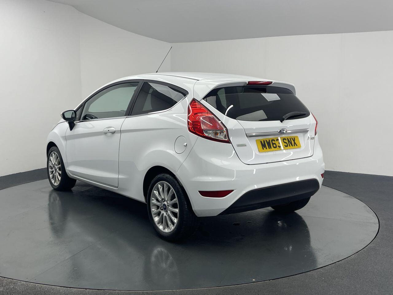 Ford Fiesta - Image 9