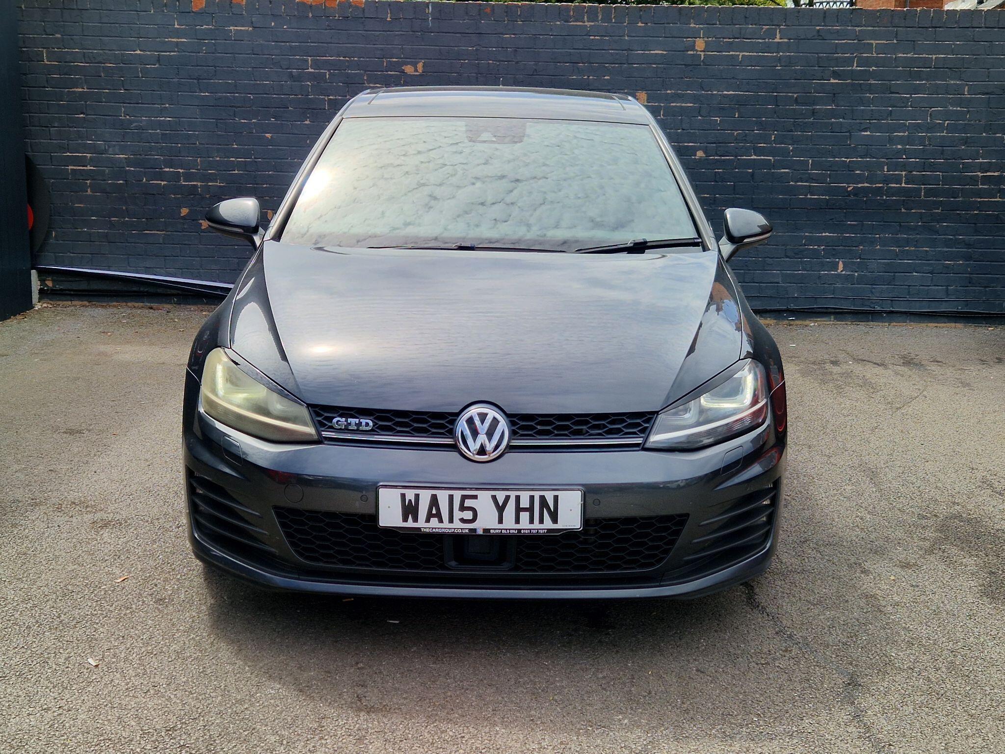 Volkswagen Golf - Image 4