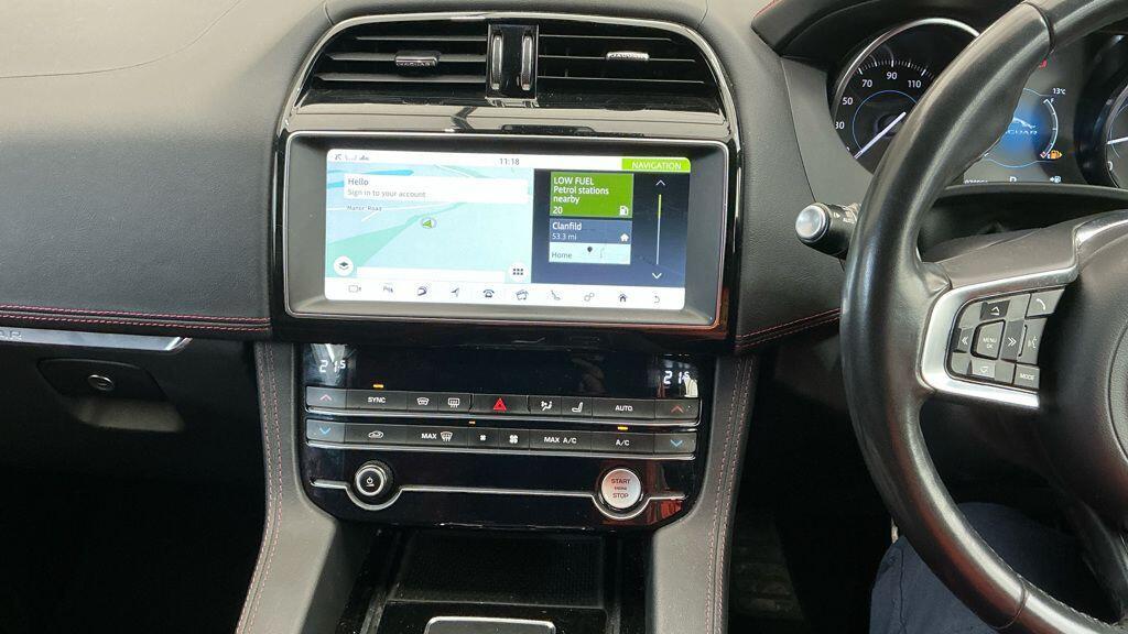 Jaguar F-Pace - Image 2