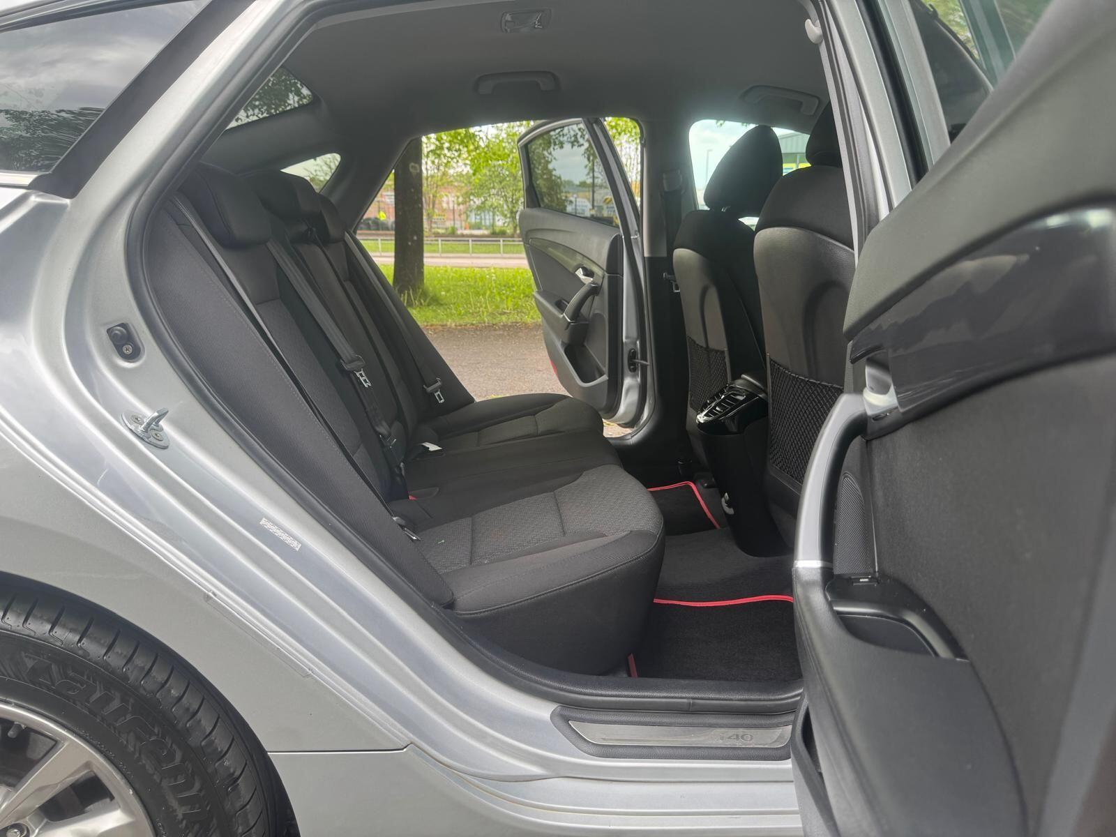 Hyundai i40 - Image 18