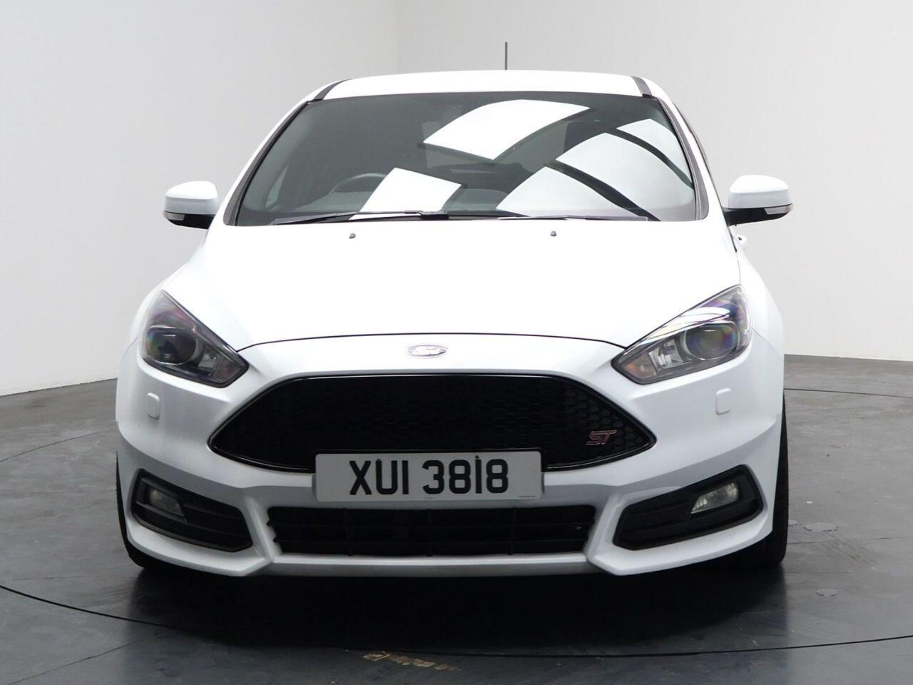 Ford Focus - Image 5