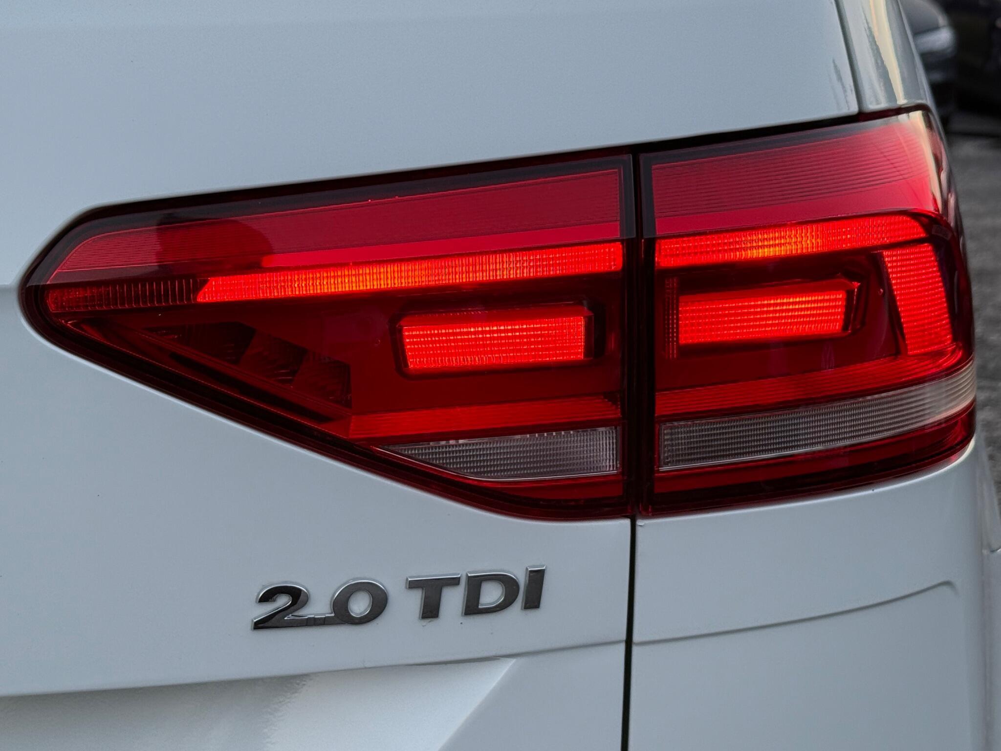 Volkswagen Touran - Image 55