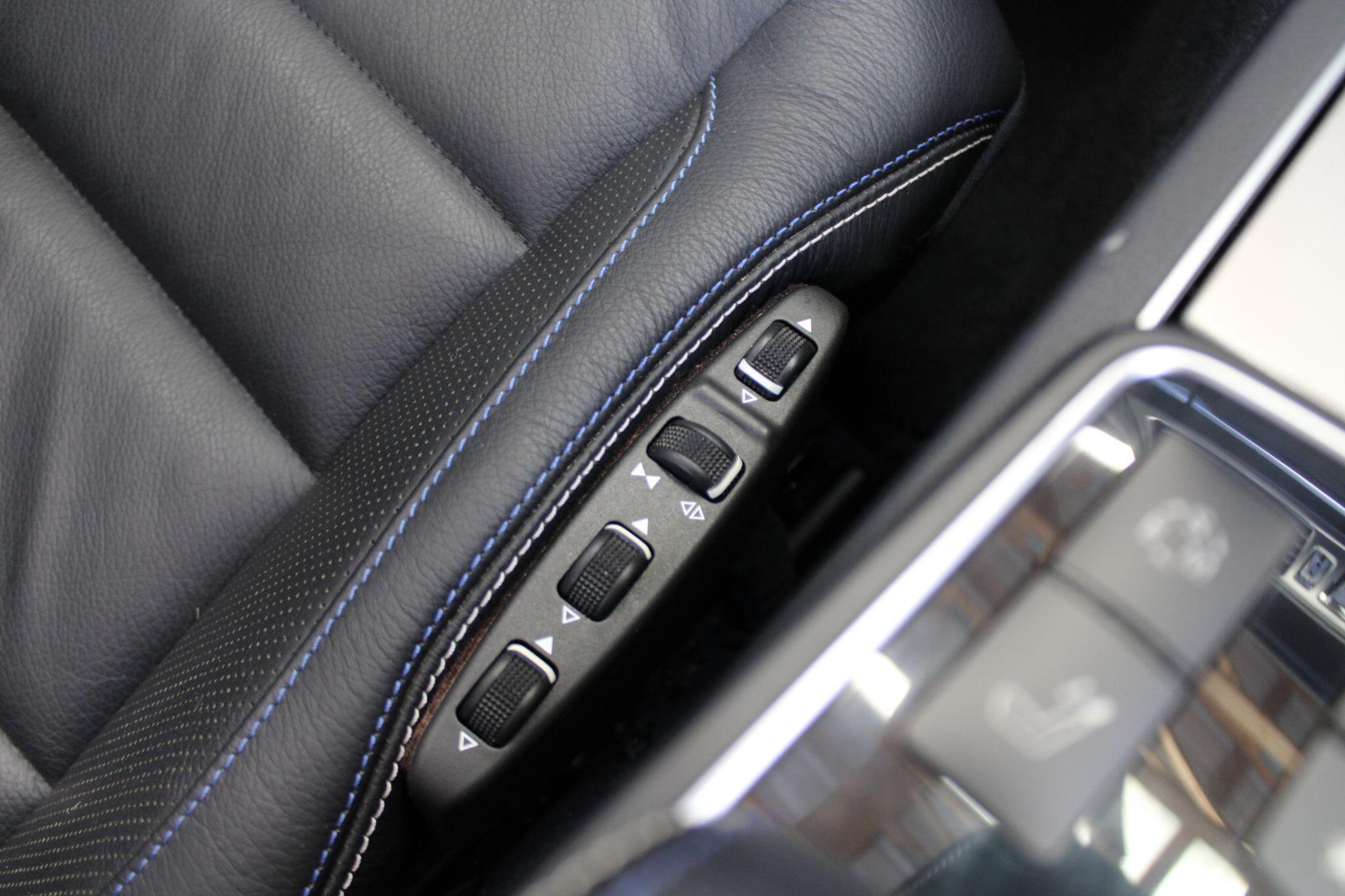 Mercedes E Class - Image 49