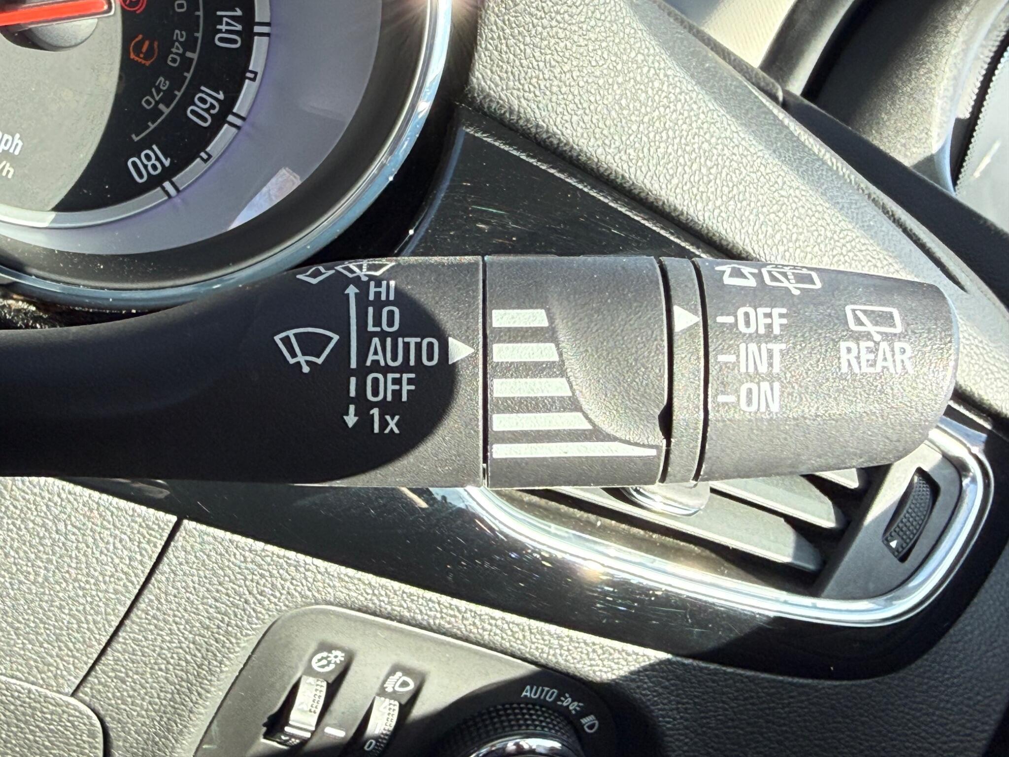 Vauxhall Astra - Image 31