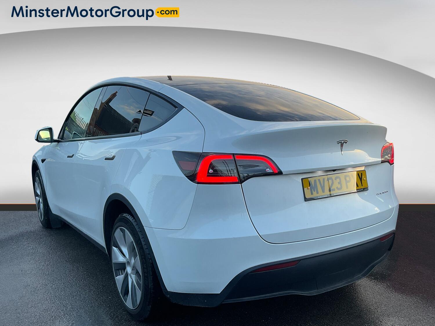 Tesla Model Y - Image 4