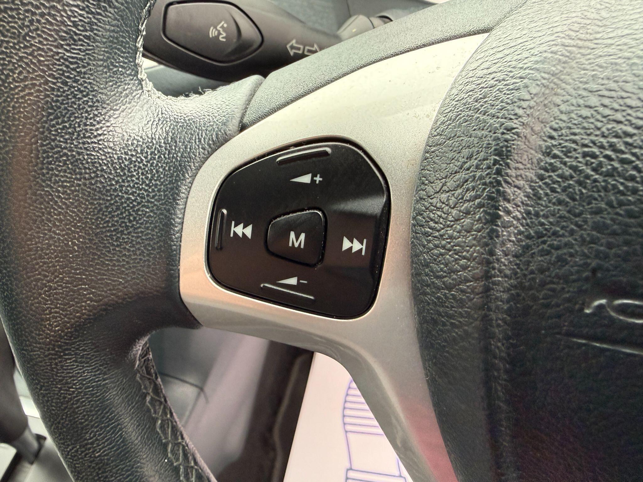 Ford Fiesta - Image 48