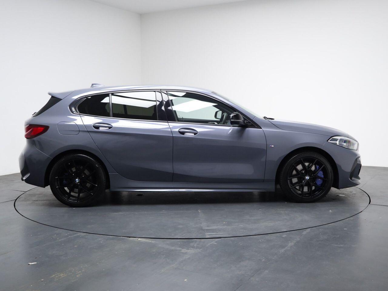 BMW 1 Series - Image 14